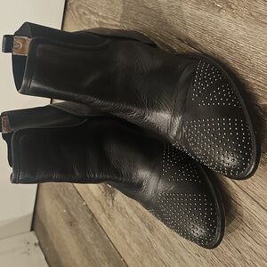 Donald J. Pliner Black Studded Leather Boots Union Jack Pronto Vibes